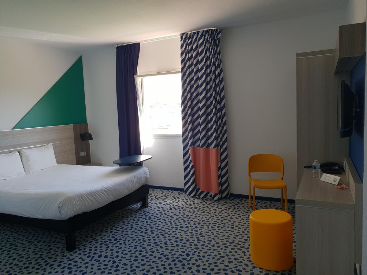 Ibis Styles Marseille Plan De Campagne Hotel Les Pennes-Mirabeau Ngoại thất bức ảnh